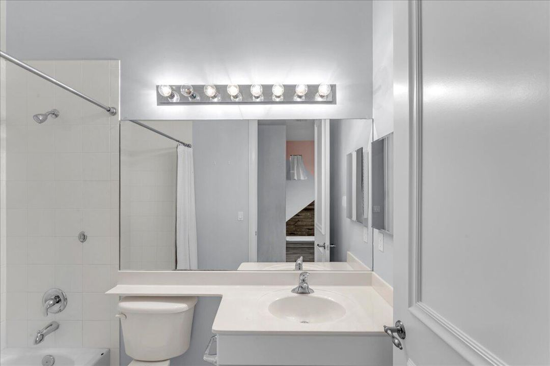 待售: $1,575,000 (4 贝兹, 5 浴室, 4904 平方英尺)