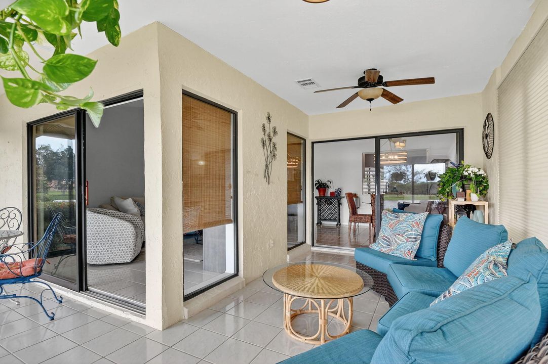 For Sale: $325,000 (2 beds, 2 baths, 1262 Square Feet)