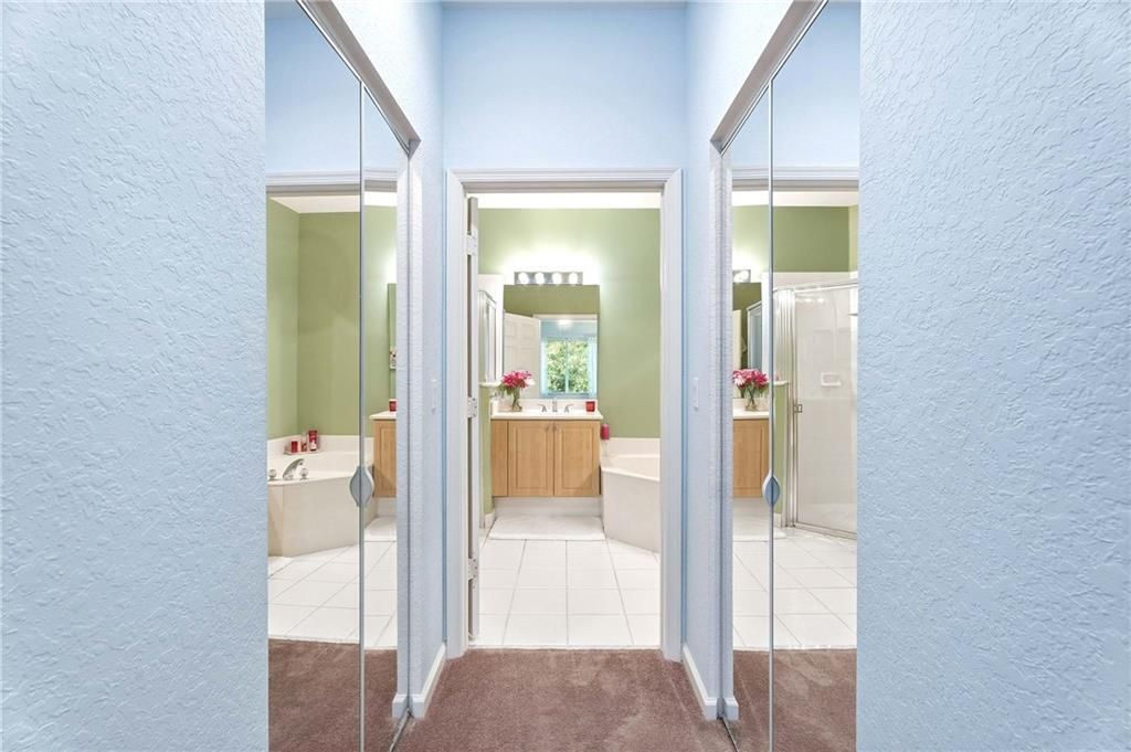 For Sale: $255,000 (3 beds, 2 baths, 1464 Square Feet)