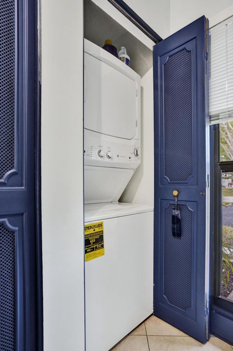 En Venta: $365,000 (2 camas, 2 baños, 1212 Pies cuadrados)