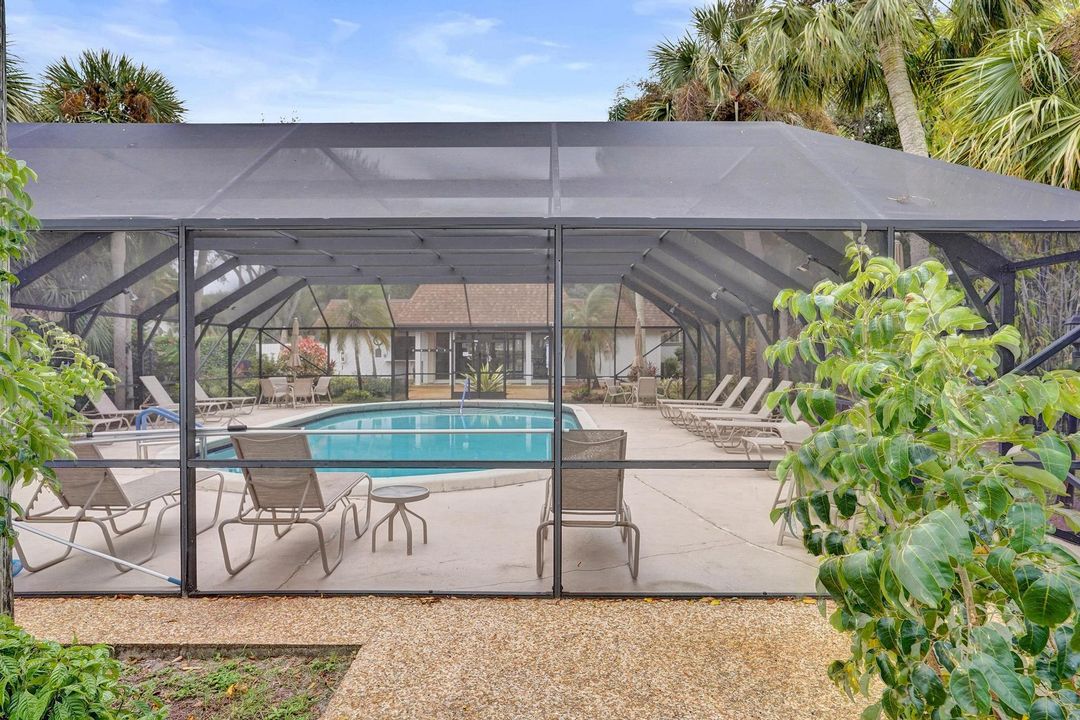 En Venta: $365,000 (2 camas, 2 baños, 1212 Pies cuadrados)