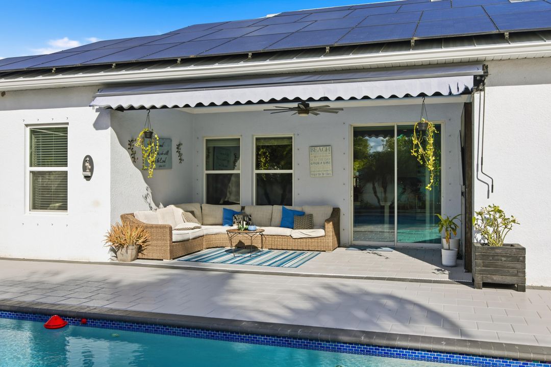 На продажу: $595,000 (4 спален, 3 ванн, 2466 Квадратных фут)