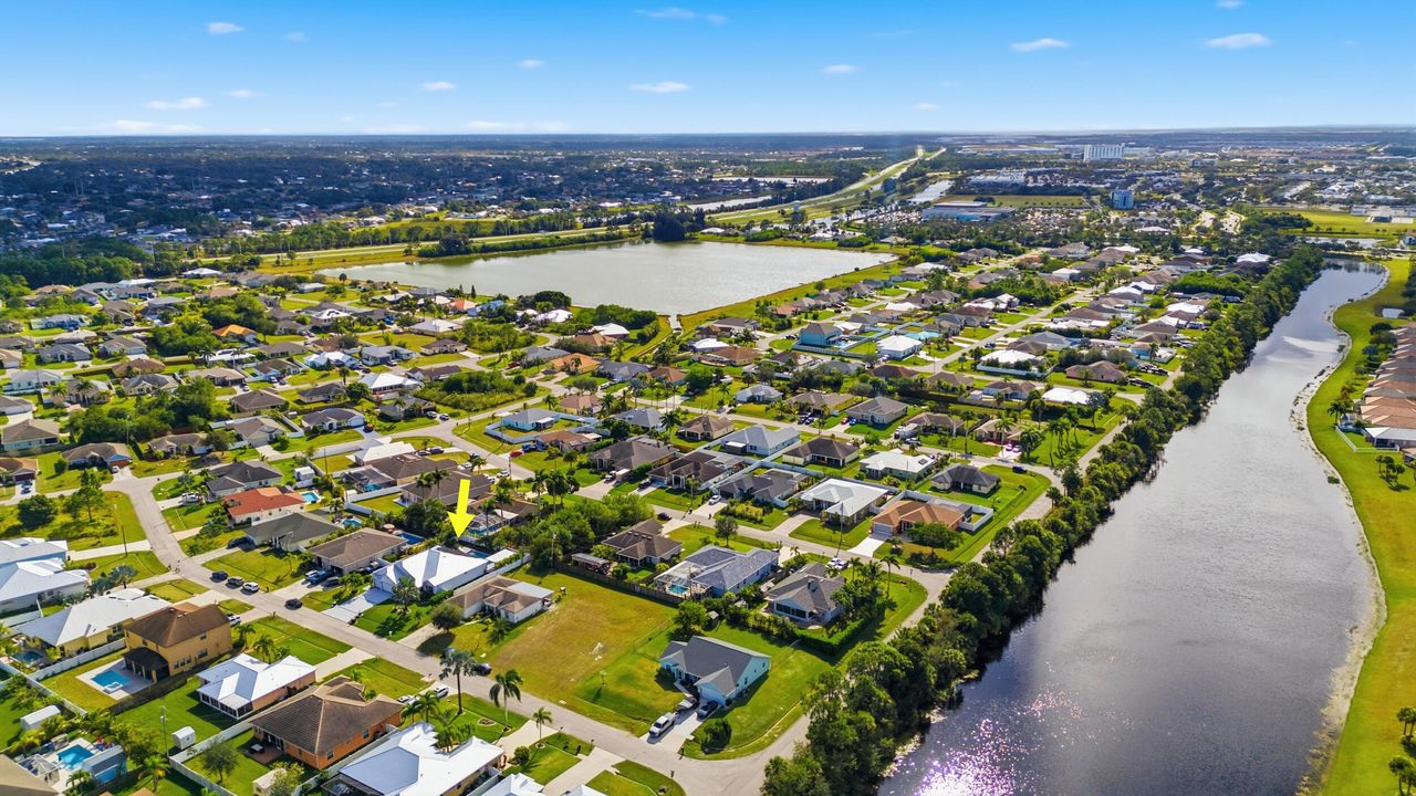 На продажу: $595,000 (4 спален, 3 ванн, 2466 Квадратных фут)