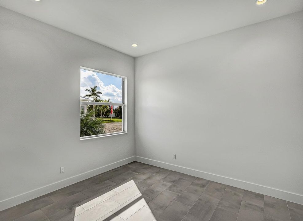 На продажу: $949,000 (3 спален, 2 ванн, 2372 Квадратных фут)