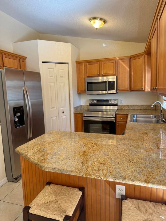 En Renta: $2,100 (3 camas, 2 baños, 1455 Pies cuadrados)