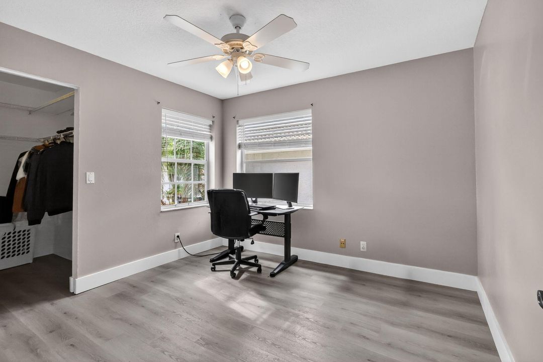 For Sale: $565,000 (4 beds, 2 baths, 2213 Square Feet)