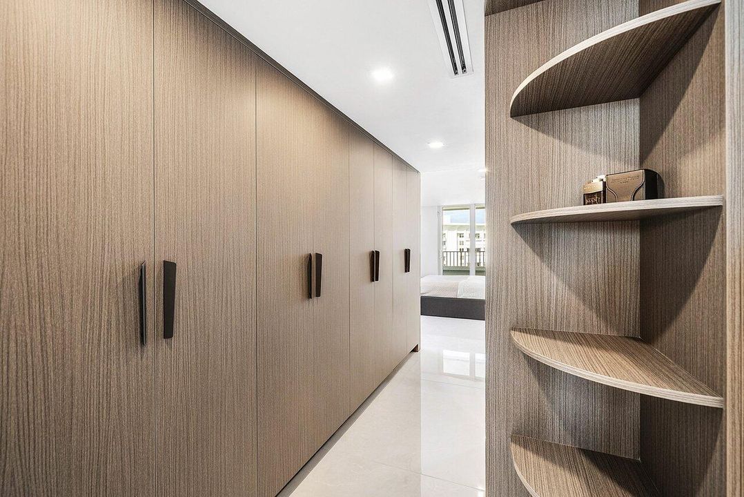 For Sale: $2,495,000 (2 beds, 2 baths, 1488 Square Feet)