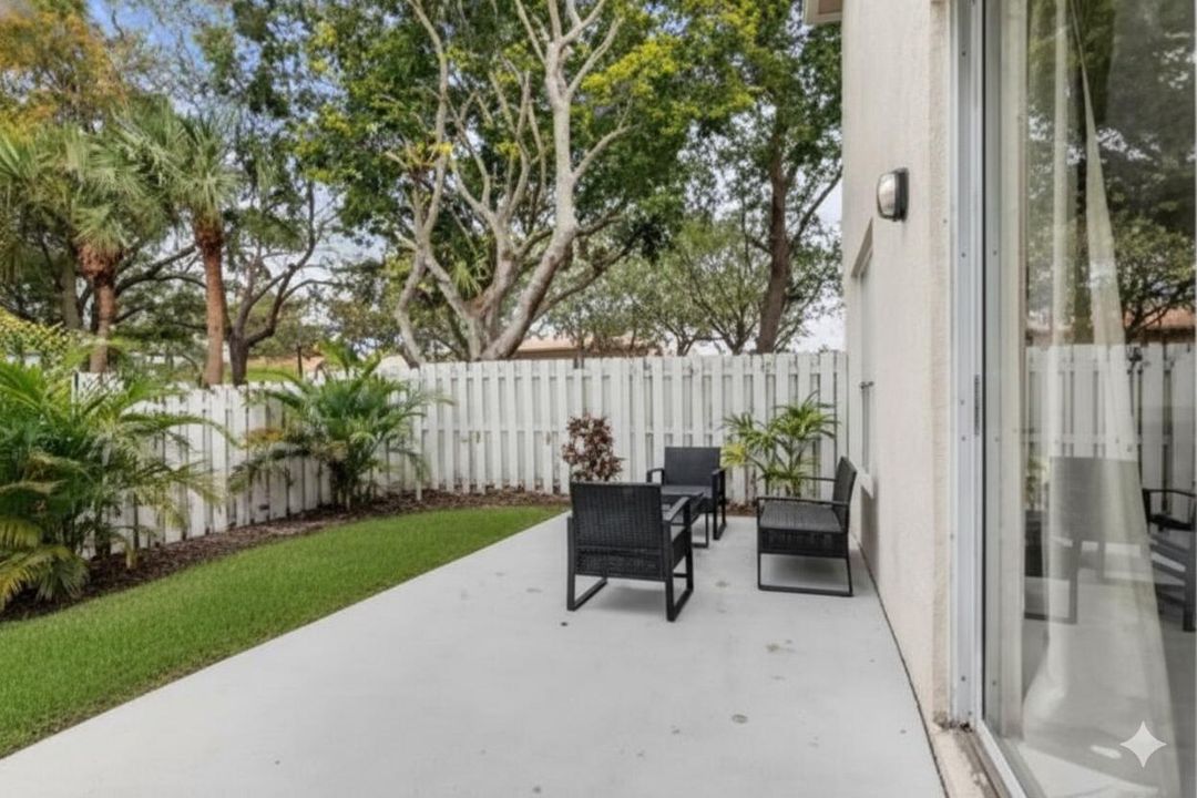 For Sale: $565,000 (4 beds, 2 baths, 2213 Square Feet)