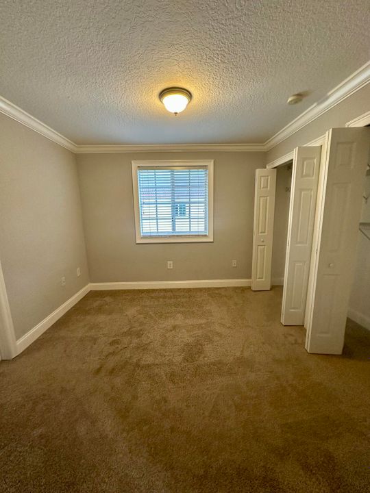 For Sale: $430,000 (3 beds, 2 baths, 1188 Square Feet)