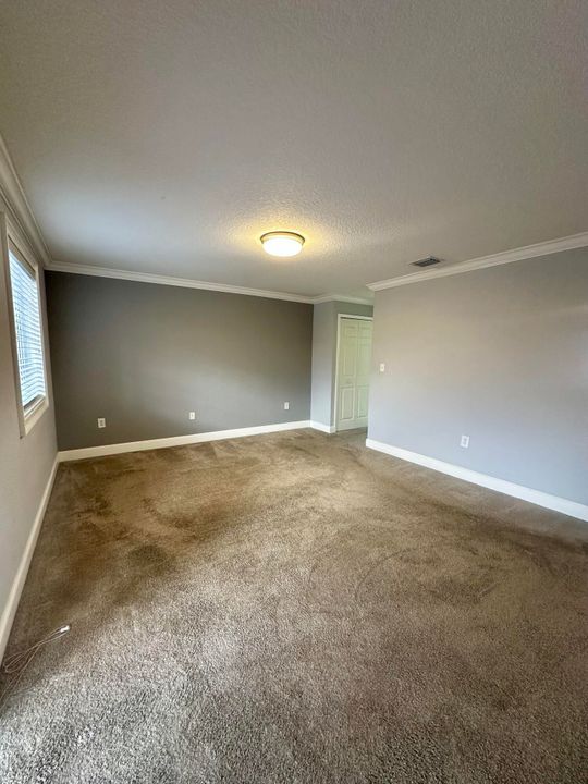 For Sale: $430,000 (3 beds, 2 baths, 1188 Square Feet)