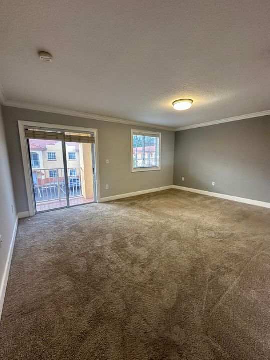 For Sale: $430,000 (3 beds, 2 baths, 1188 Square Feet)