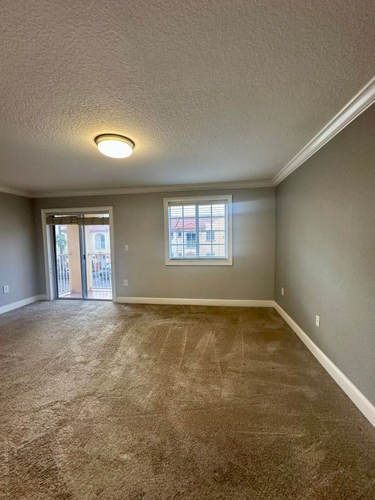 For Sale: $430,000 (3 beds, 2 baths, 1188 Square Feet)