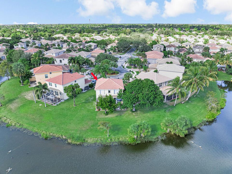 待售: $498,000 (3 贝兹, 2 浴室, 1800 平方英尺)