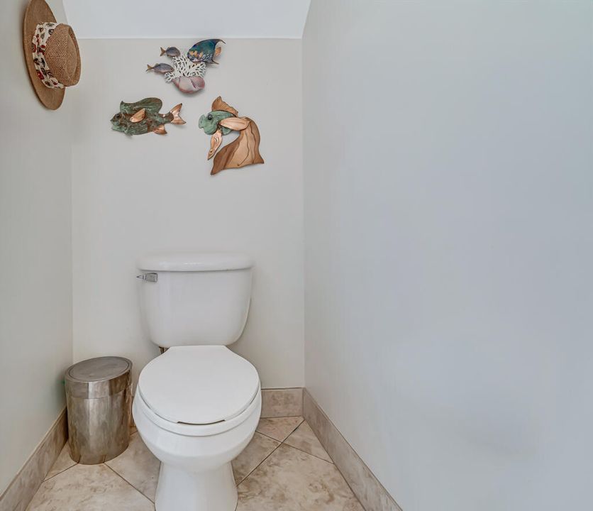 待售: $498,000 (3 贝兹, 2 浴室, 1800 平方英尺)