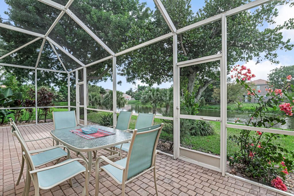 待售: $498,000 (3 贝兹, 2 浴室, 1800 平方英尺)