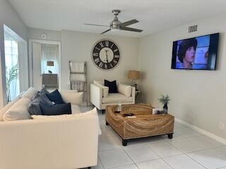 For Sale: $285,000 (2 beds, 2 baths, 1335 Square Feet)