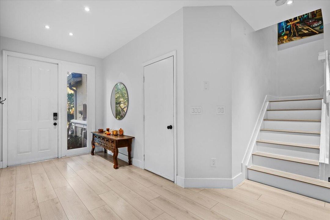 For Sale: $470,000 (3 beds, 2 baths, 1573 Square Feet)