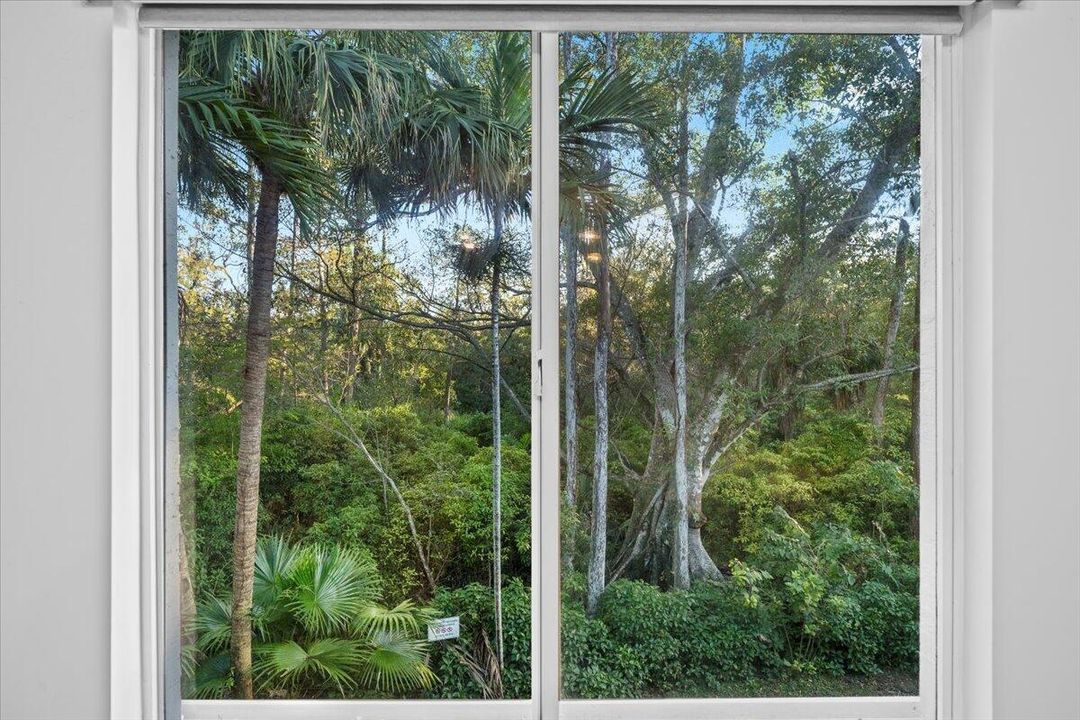 For Sale: $470,000 (3 beds, 2 baths, 1573 Square Feet)