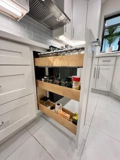 For Sale: $285,000 (2 beds, 2 baths, 1335 Square Feet)