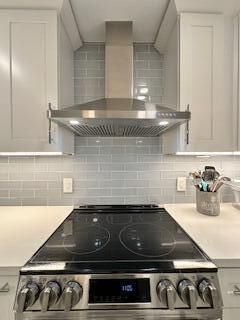 For Sale: $285,000 (2 beds, 2 baths, 1335 Square Feet)