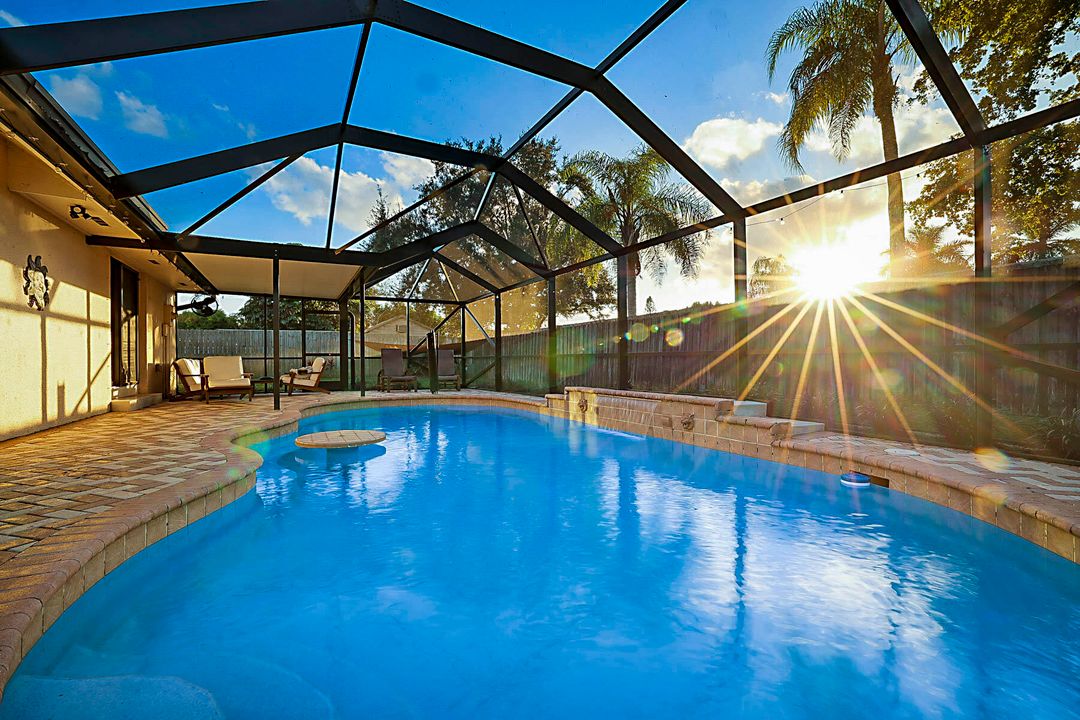 For Sale: $639,900 (3 beds, 2 baths, 1718 Square Feet)