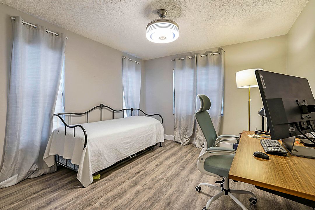 For Sale: $639,900 (3 beds, 2 baths, 1718 Square Feet)