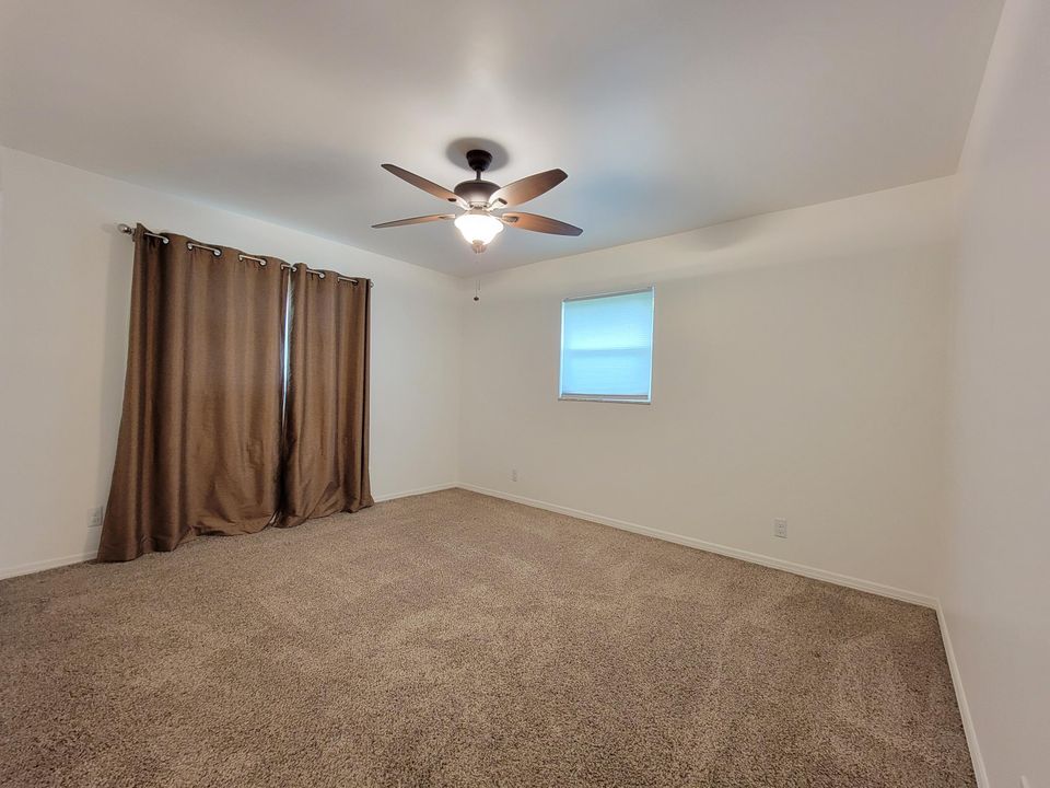 For Rent: $3,000 (3 beds, 2 baths, 1438 Square Feet)