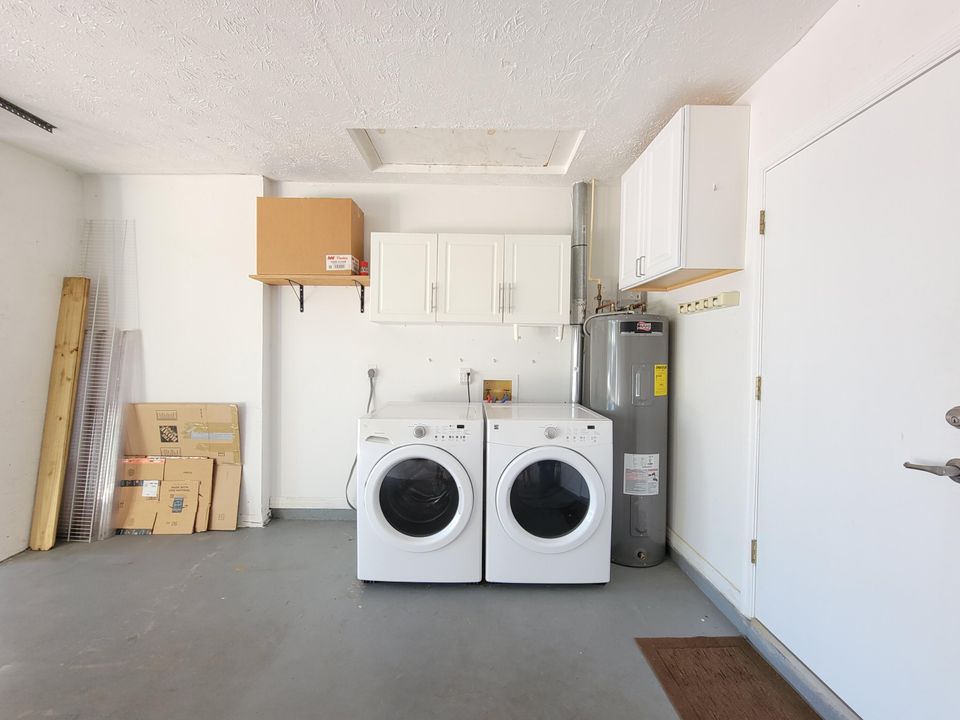 For Rent: $3,000 (3 beds, 2 baths, 1438 Square Feet)