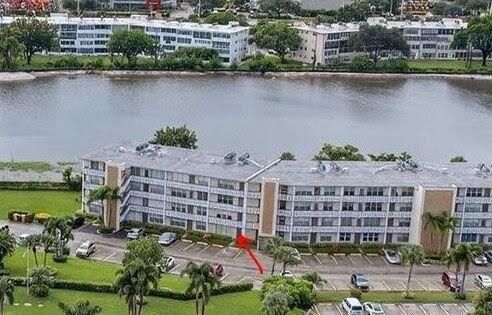 На продажу: $124,900 (1 спален, 1 ванн, 842 Квадратных фут)