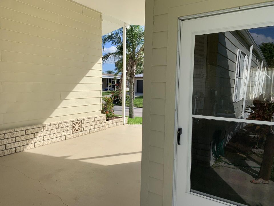 待售: $30,000 (2 贝兹, 2 浴室, 1300 平方英尺)