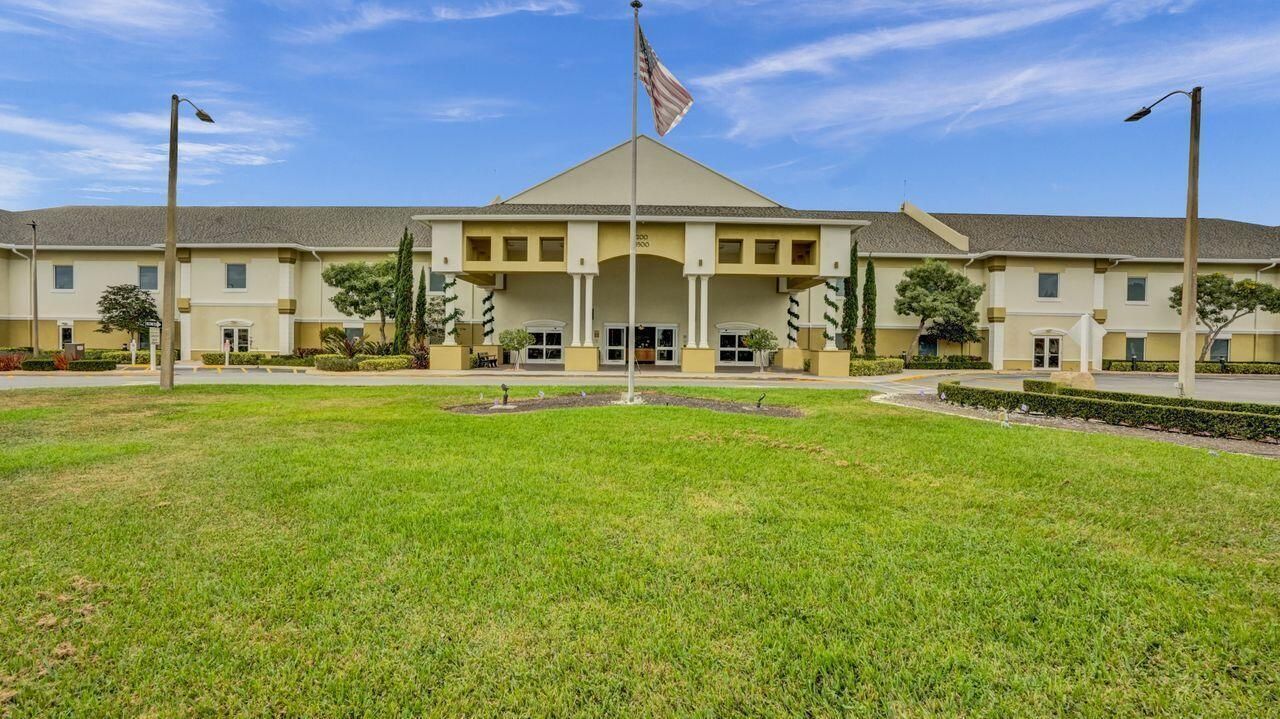 На продажу: $109,000 (1 спален, 1 ванн, 684 Квадратных фут)