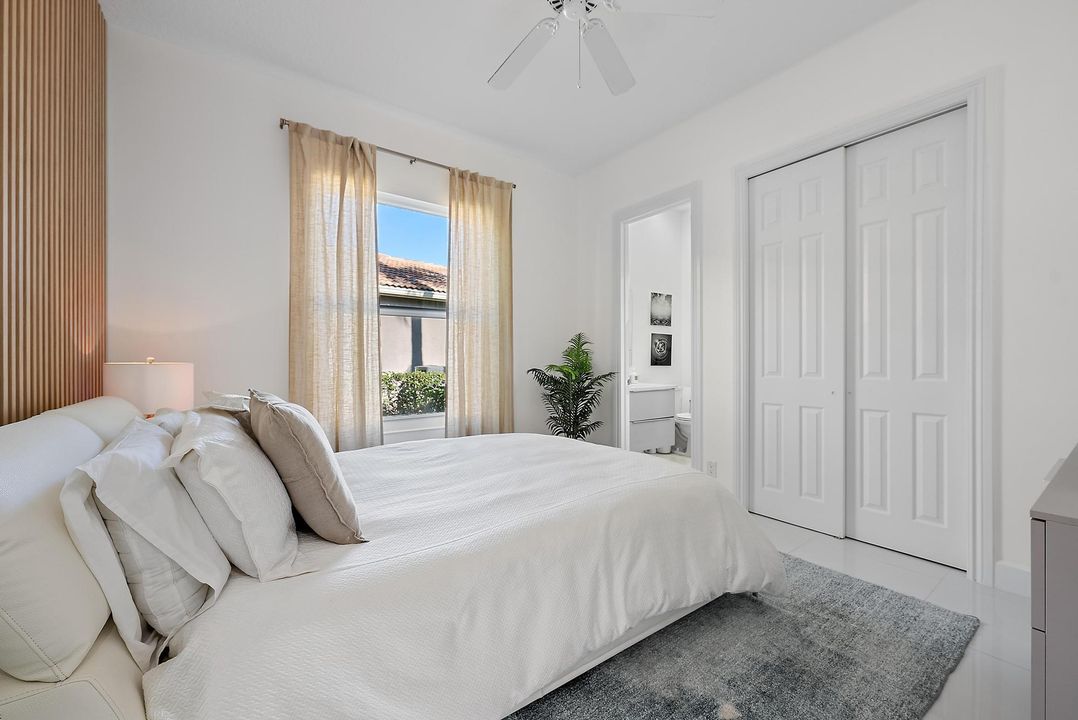 出租: $20,000 (4 贝兹, 4 浴室, 3254 平方英尺)