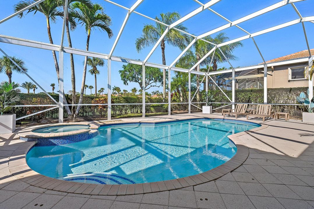 出租: $20,000 (4 贝兹, 4 浴室, 3254 平方英尺)