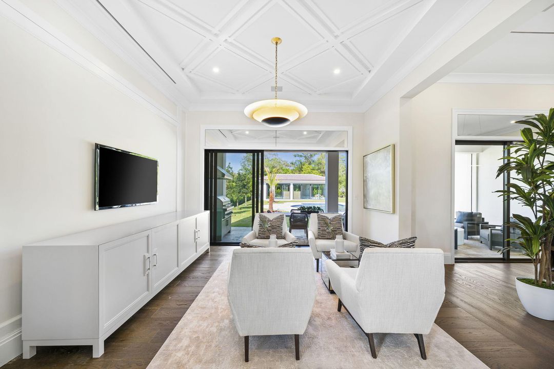 For Rent: $30,000 (5 beds, 4 baths, 4685 Square Feet)