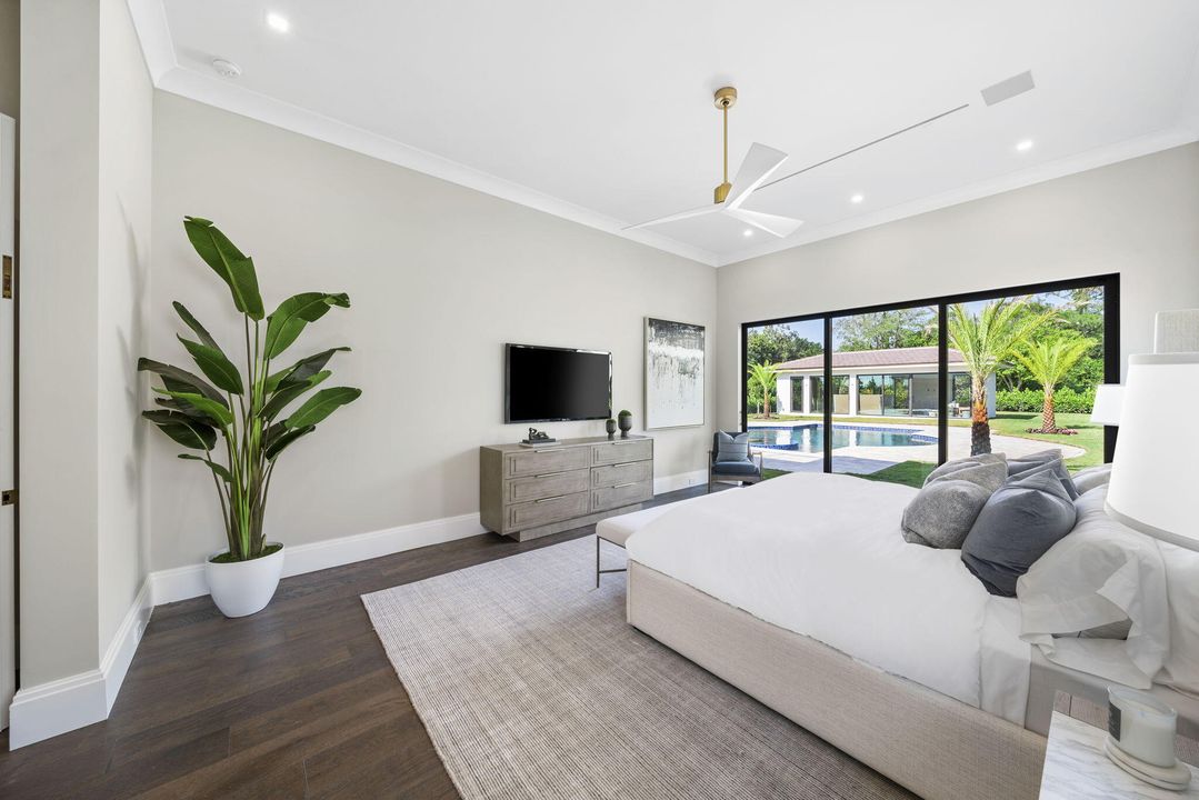 For Rent: $30,000 (5 beds, 4 baths, 4685 Square Feet)