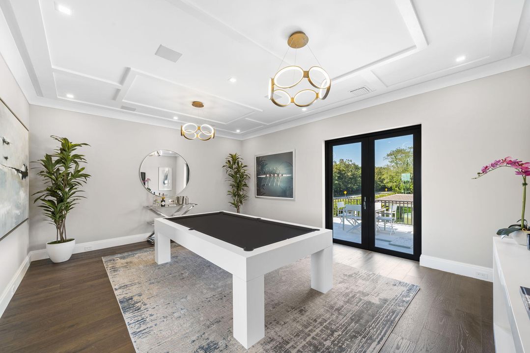 For Rent: $30,000 (5 beds, 4 baths, 4685 Square Feet)