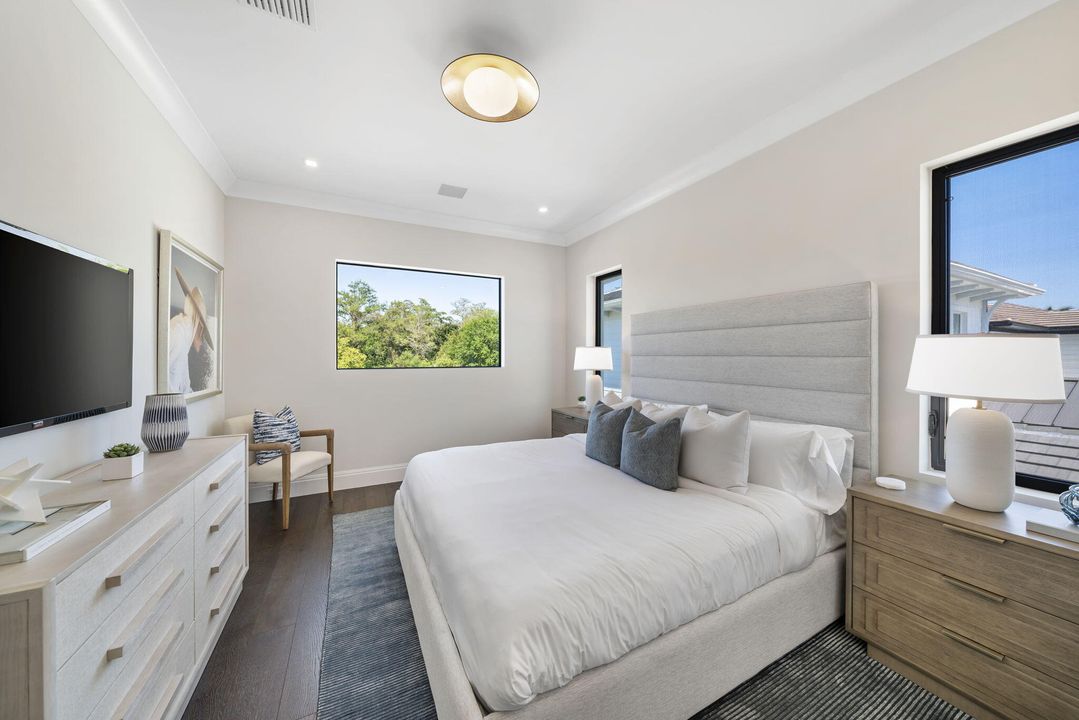 For Rent: $30,000 (5 beds, 4 baths, 4685 Square Feet)