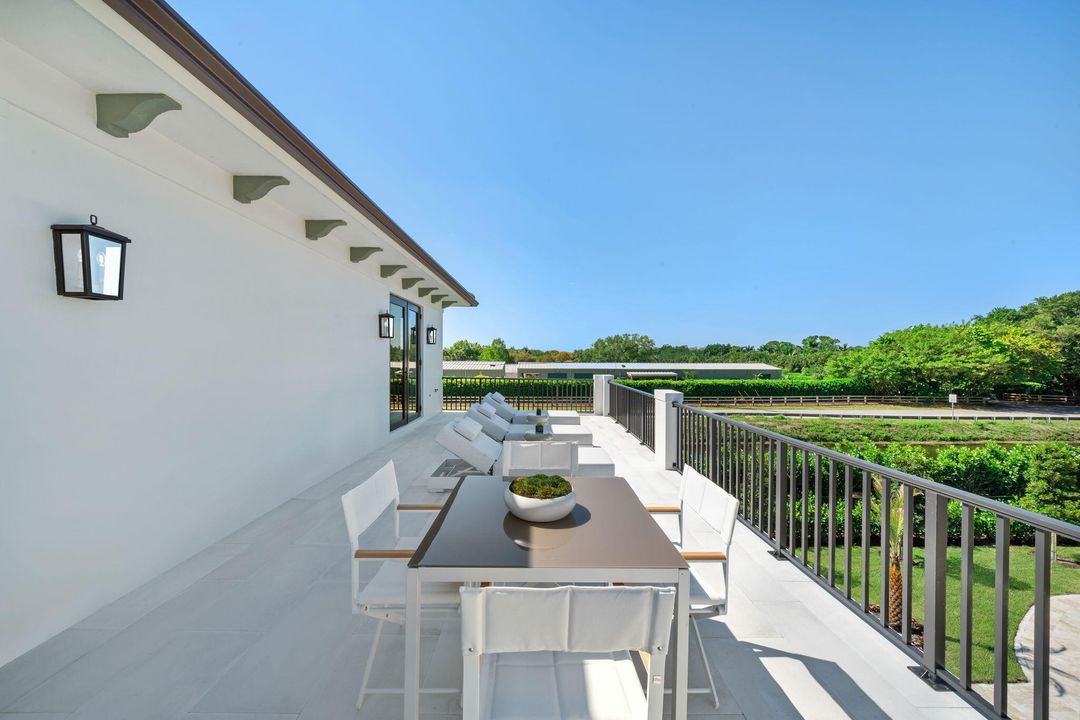 For Rent: $30,000 (5 beds, 4 baths, 4685 Square Feet)