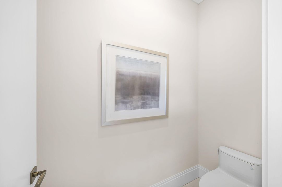 For Rent: $30,000 (5 beds, 4 baths, 4685 Square Feet)