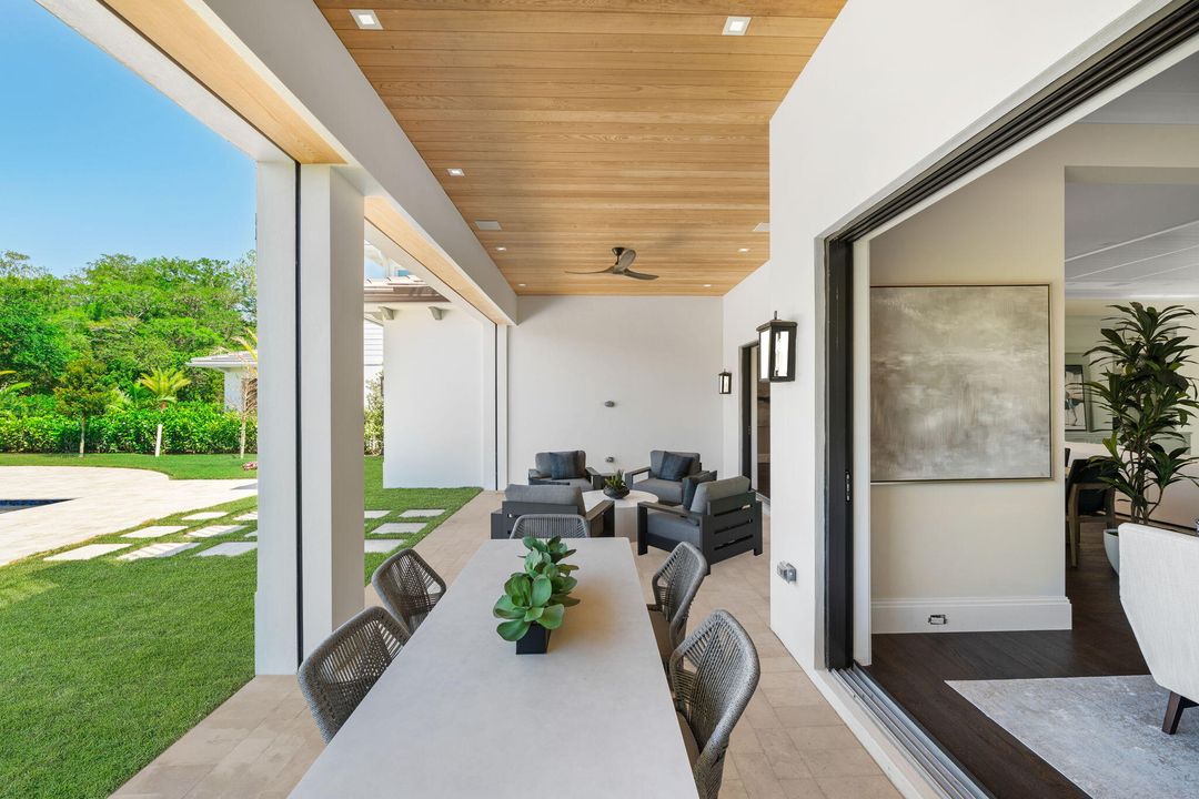 For Rent: $30,000 (5 beds, 4 baths, 4685 Square Feet)