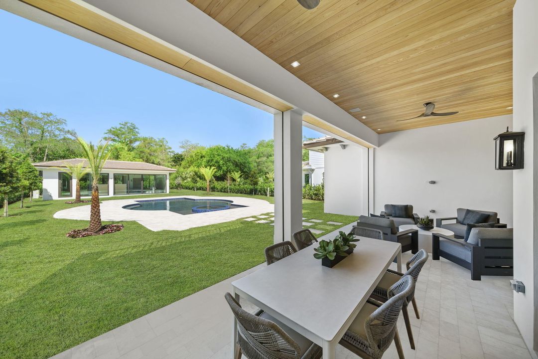 For Rent: $30,000 (5 beds, 4 baths, 4685 Square Feet)