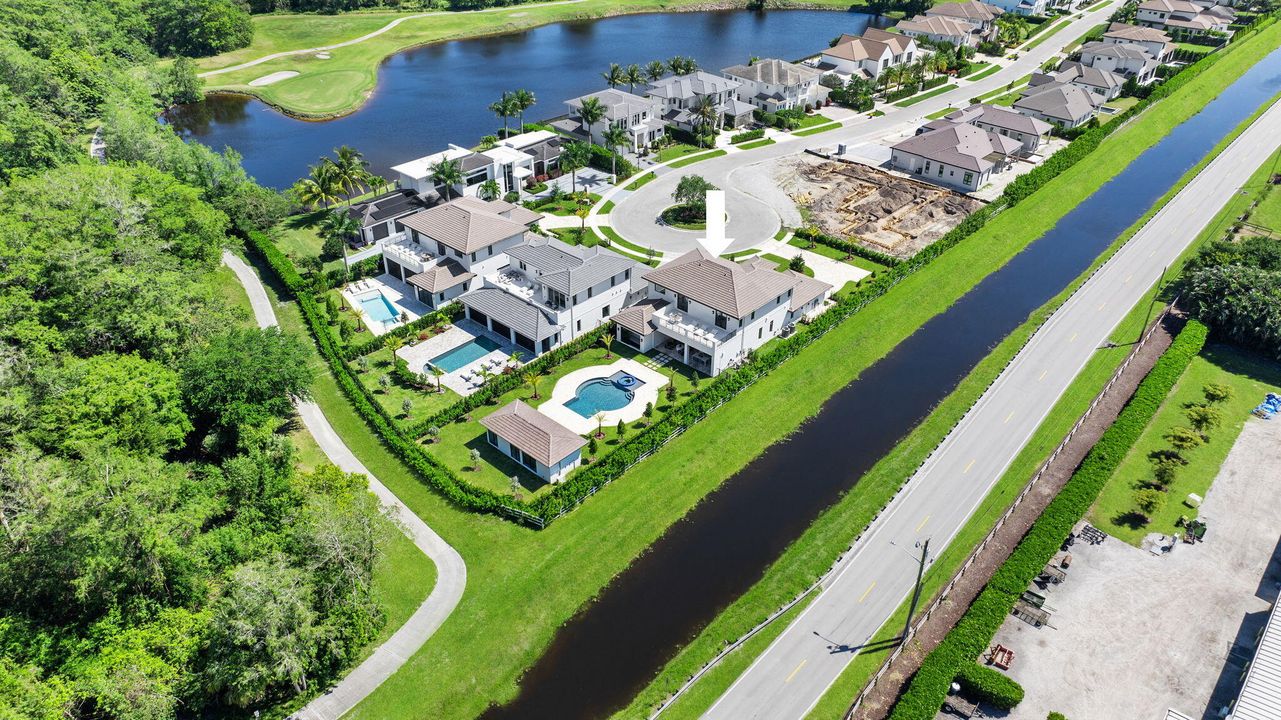 For Rent: $30,000 (5 beds, 4 baths, 4685 Square Feet)