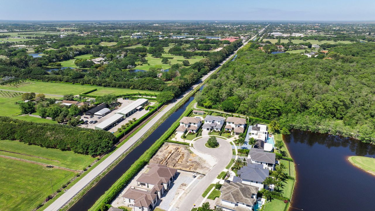 For Rent: $30,000 (5 beds, 4 baths, 4685 Square Feet)