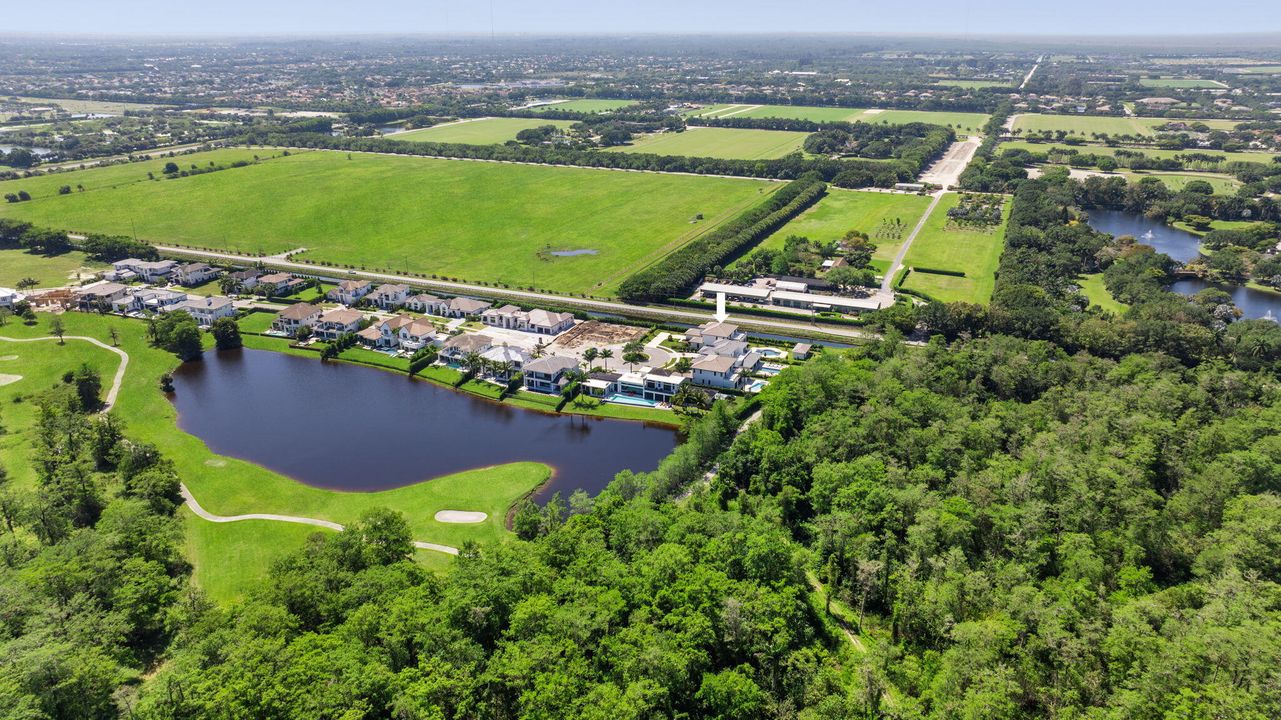 For Rent: $30,000 (5 beds, 4 baths, 4685 Square Feet)