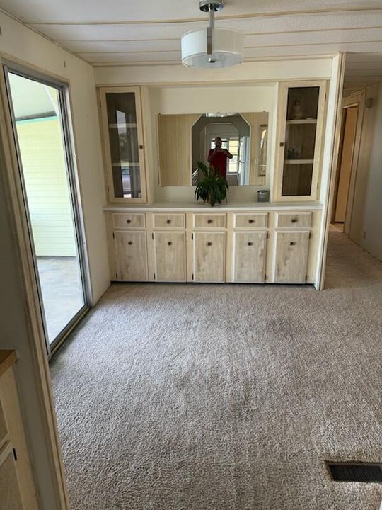 For Sale: $54,900 (2 beds, 2 baths, 1280 Square Feet)