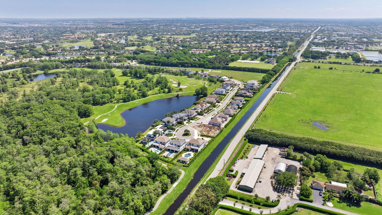 For Rent: $30,000 (5 beds, 4 baths, 4685 Square Feet)