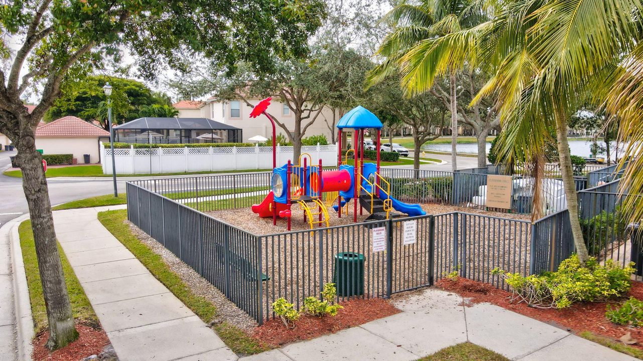 En Venta: $515,000 (3 camas, 2 baños, 1706 Pies cuadrados)