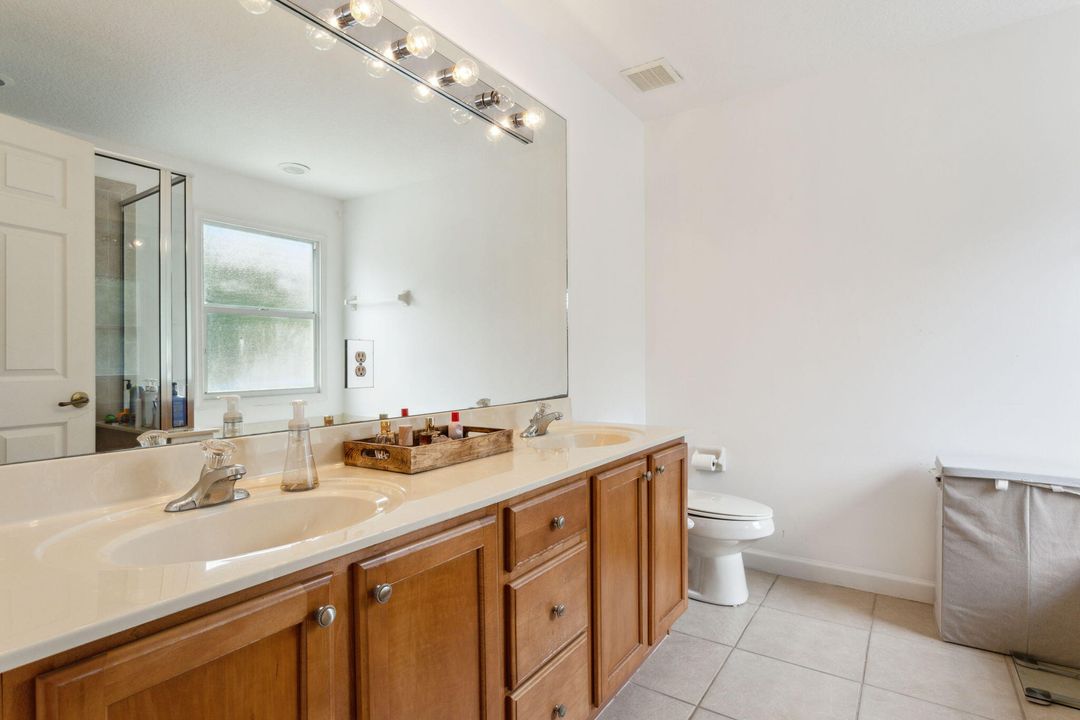 En Venta: $515,000 (3 camas, 2 baños, 1706 Pies cuadrados)