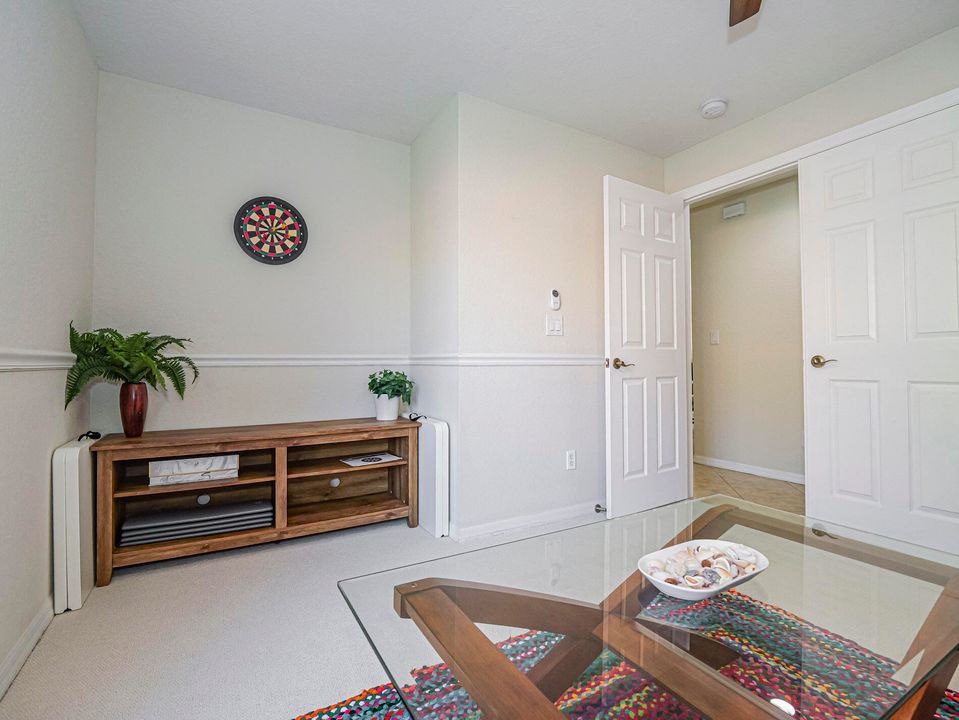 В аренду: $2,400 (2 спален, 2 ванн, 1342 Квадратных фут)