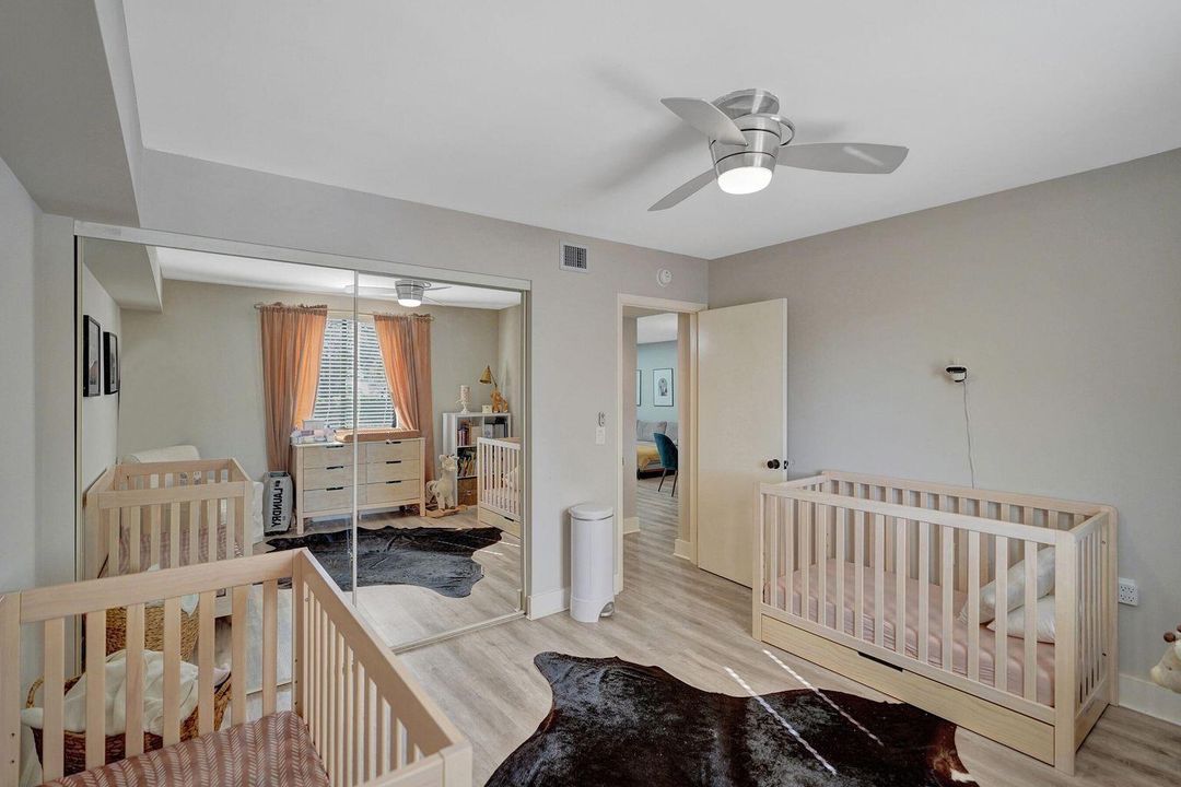 For Sale: $299,000 (2 beds, 2 baths, 1385 Square Feet)